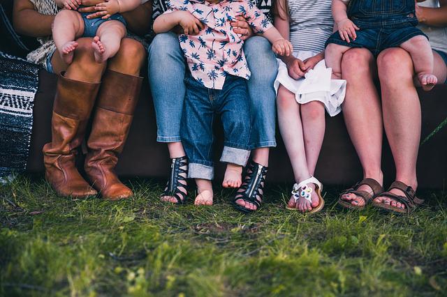 people-foot-sandals-boots-shoes